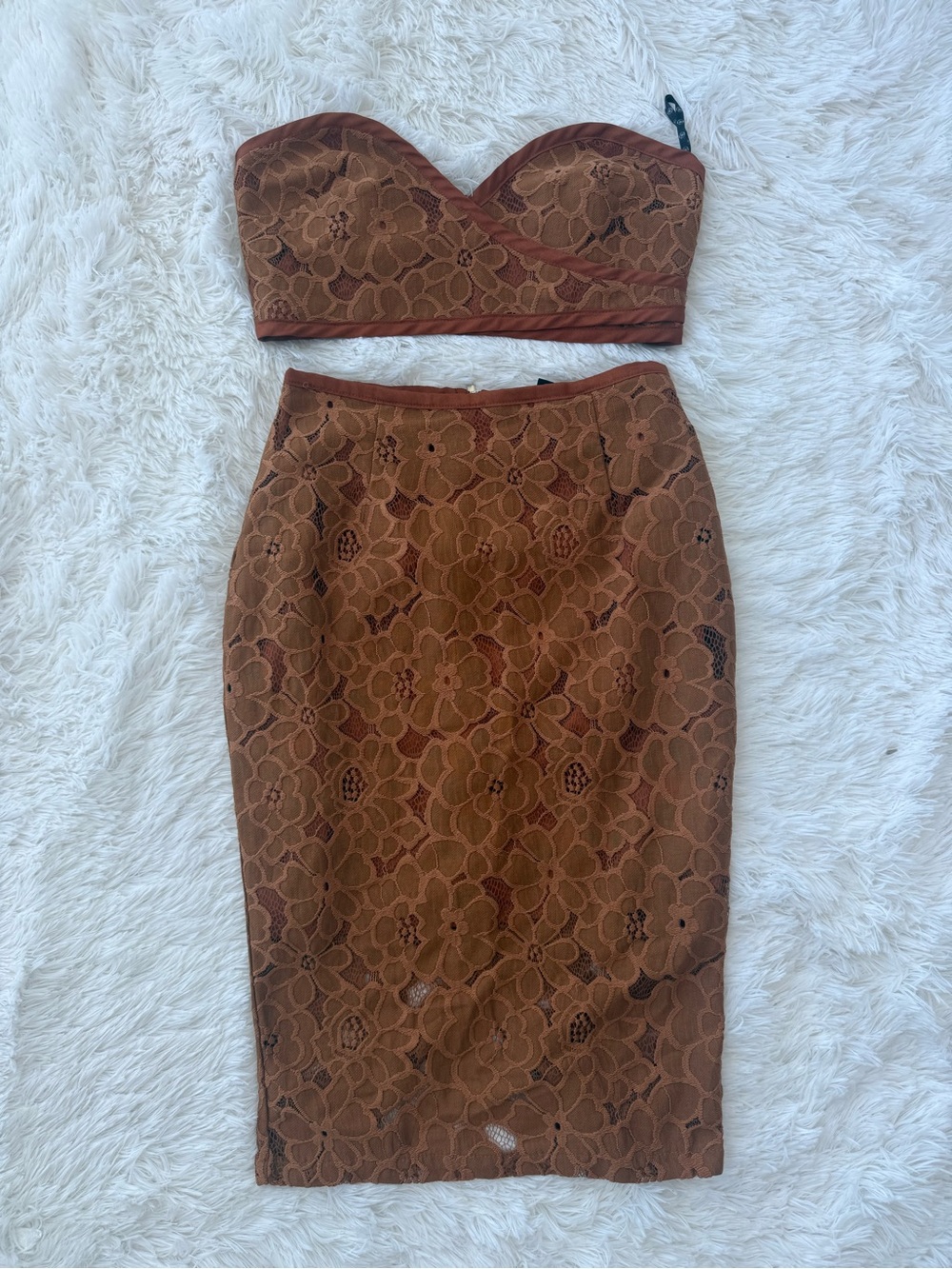 Rust Floral Lace Two-Piece Crop Top & Pencil Skirt Set – US 2